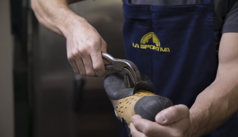 Kletterschuhe von La Sportiva werden besohlt