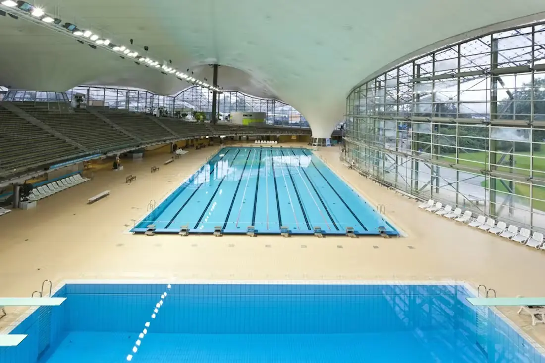 Bild Blick über das Olympia-Schwimmbecken
