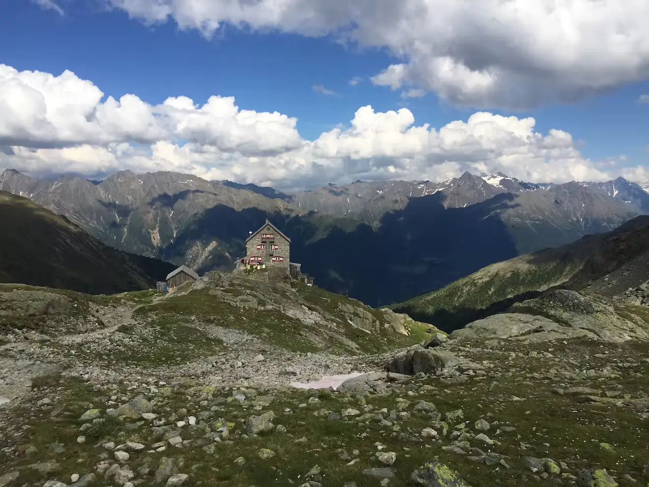 Hütte in den Bergen