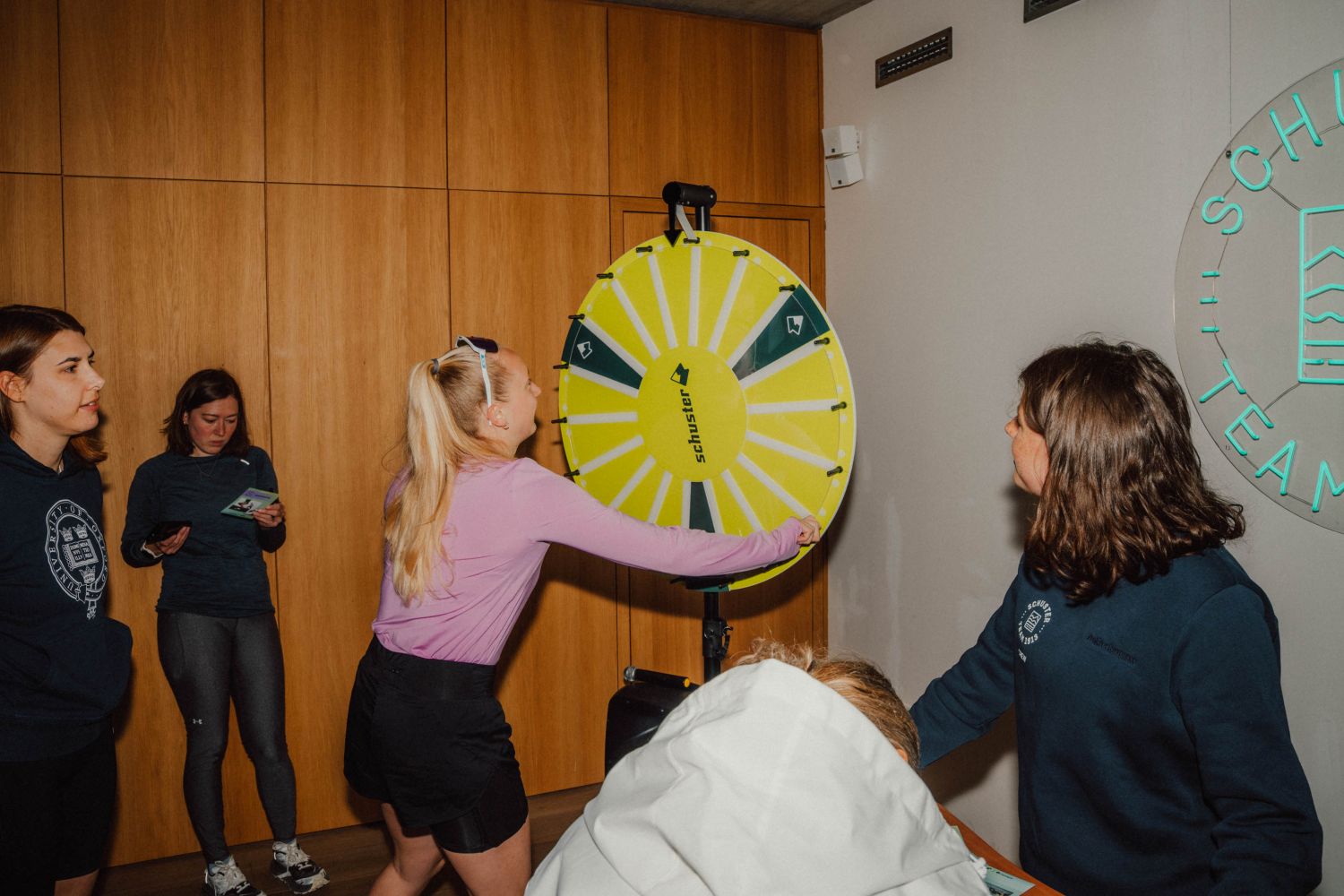 Gewinnspiel beim Community Event mit Hoka