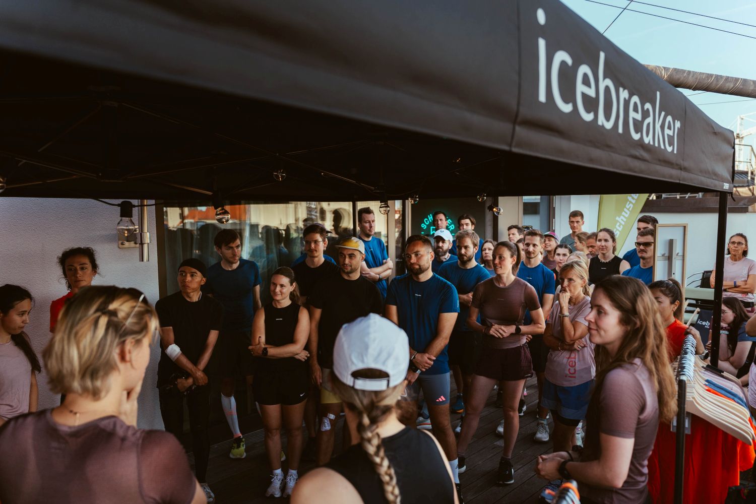 Schuster Community vor dem Run