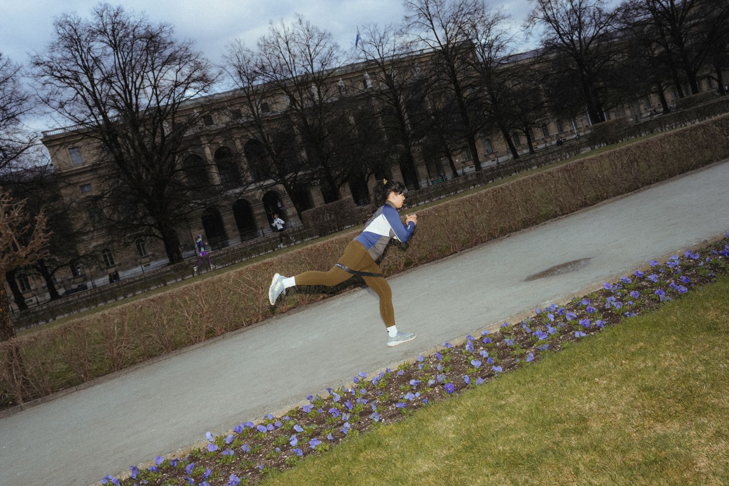 Dehnen beim Community Run