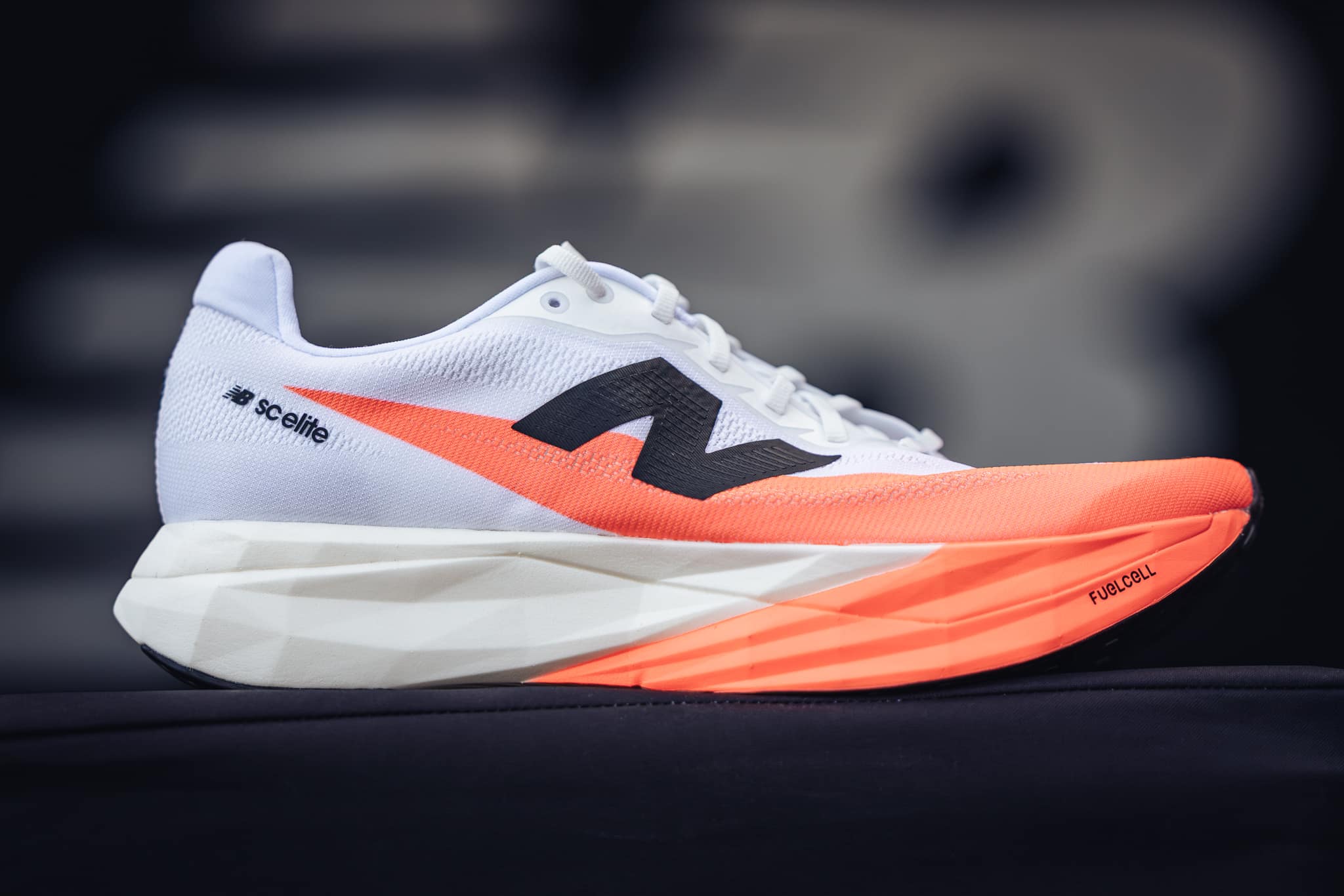 Nahaufnahme New Balance Schuh