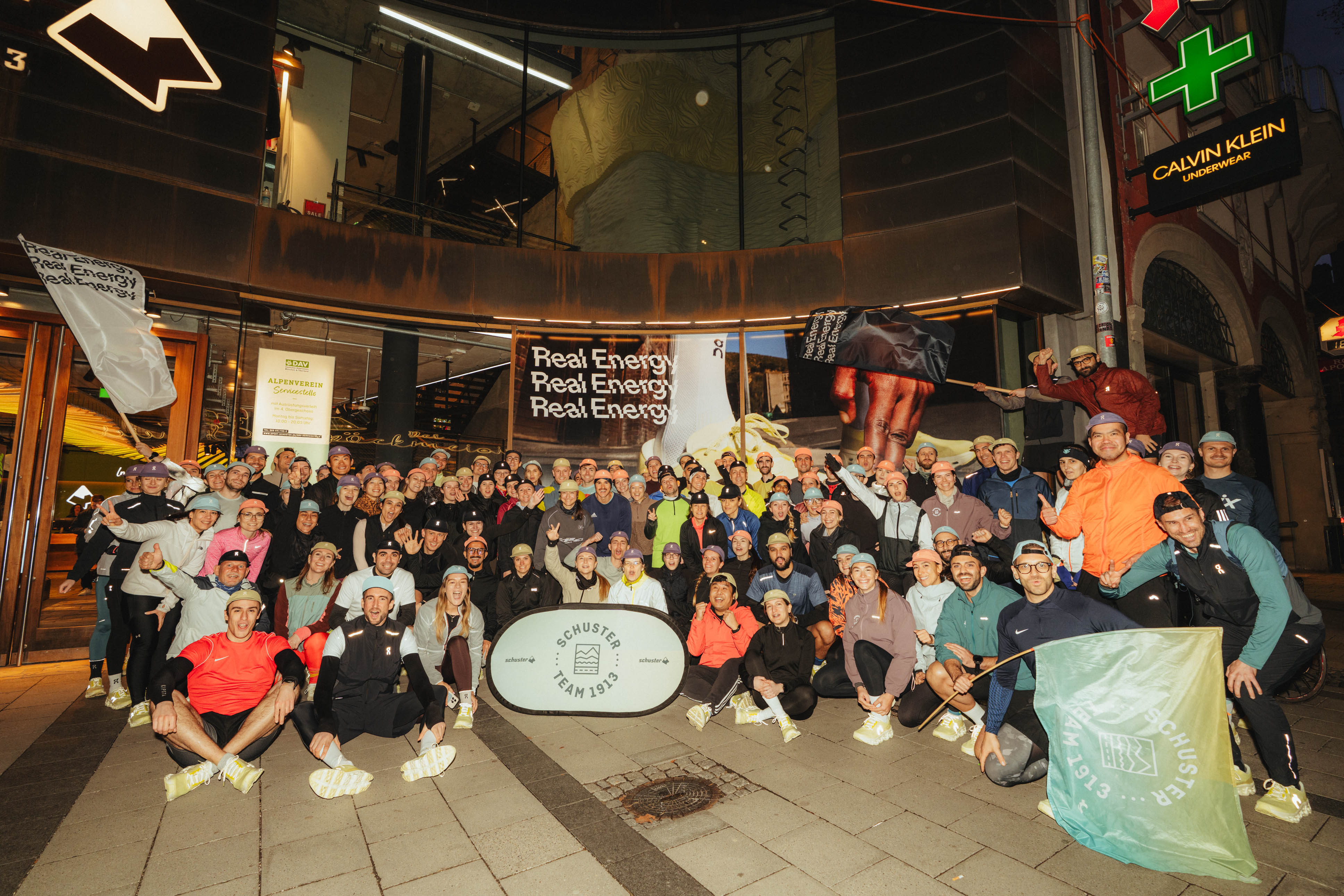 Gruppenbild Community Run mit On