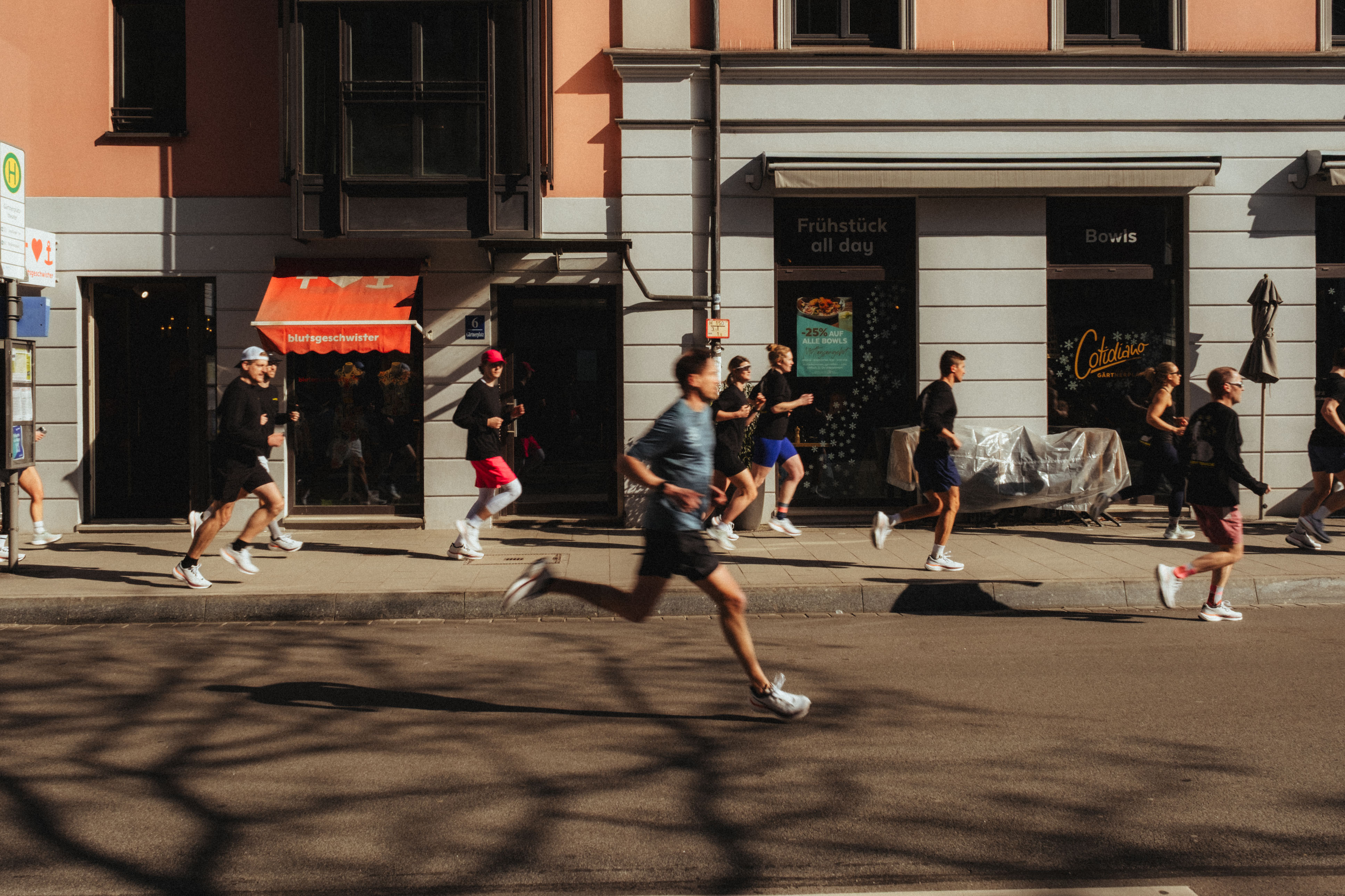 Läufer*innen beim Community Run