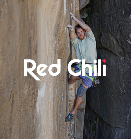 Kletterer und Red Chili Logo