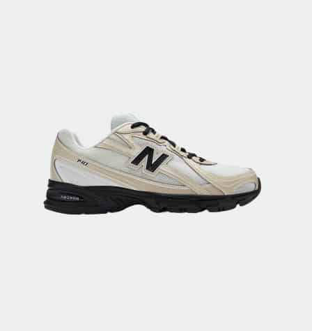 Weißer Sneaker von New Balance