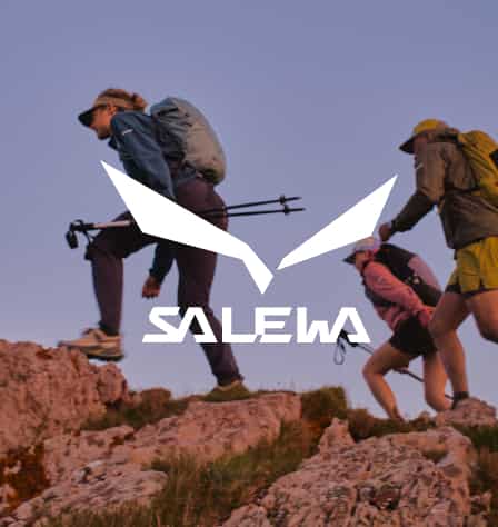 Drei Wanderer mit Salewa Ausrüstung