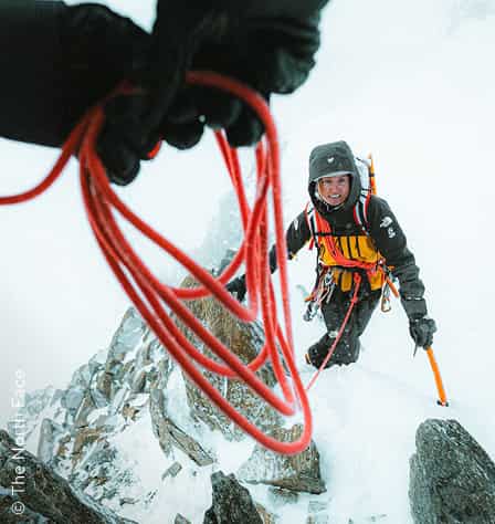 Hochtourengeherin und Seil