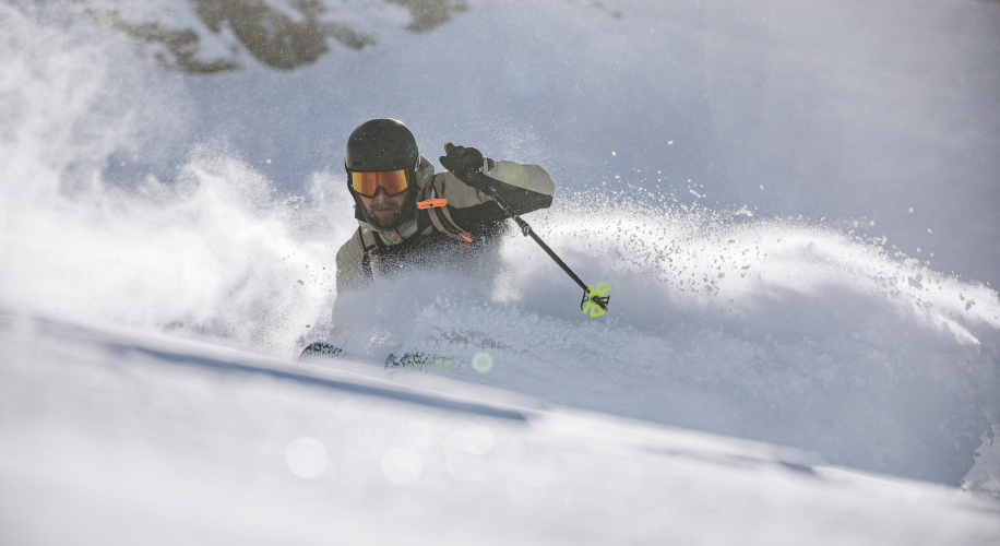 Freerider im Pulverschnee