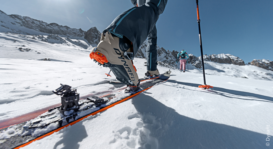 Skitourengeher in der Bewegung