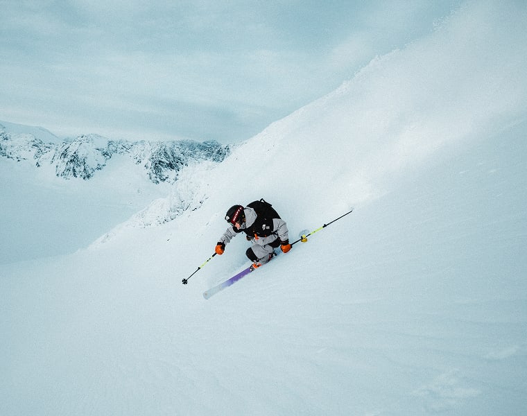 Skifahrer TNF Ausrüstung