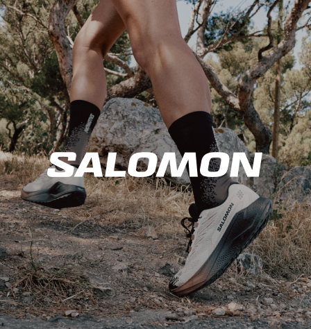 Trailrunningschuhe und Salomon Logo