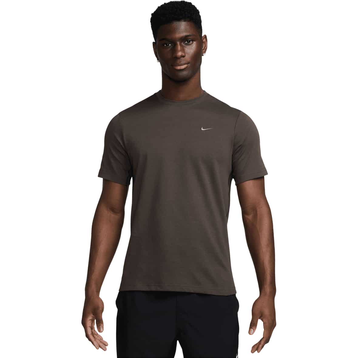 Primary Dri-Fit Herren T-Shirt Braun_237__BAROQUE BROWN/BAROQUE BROWN | M