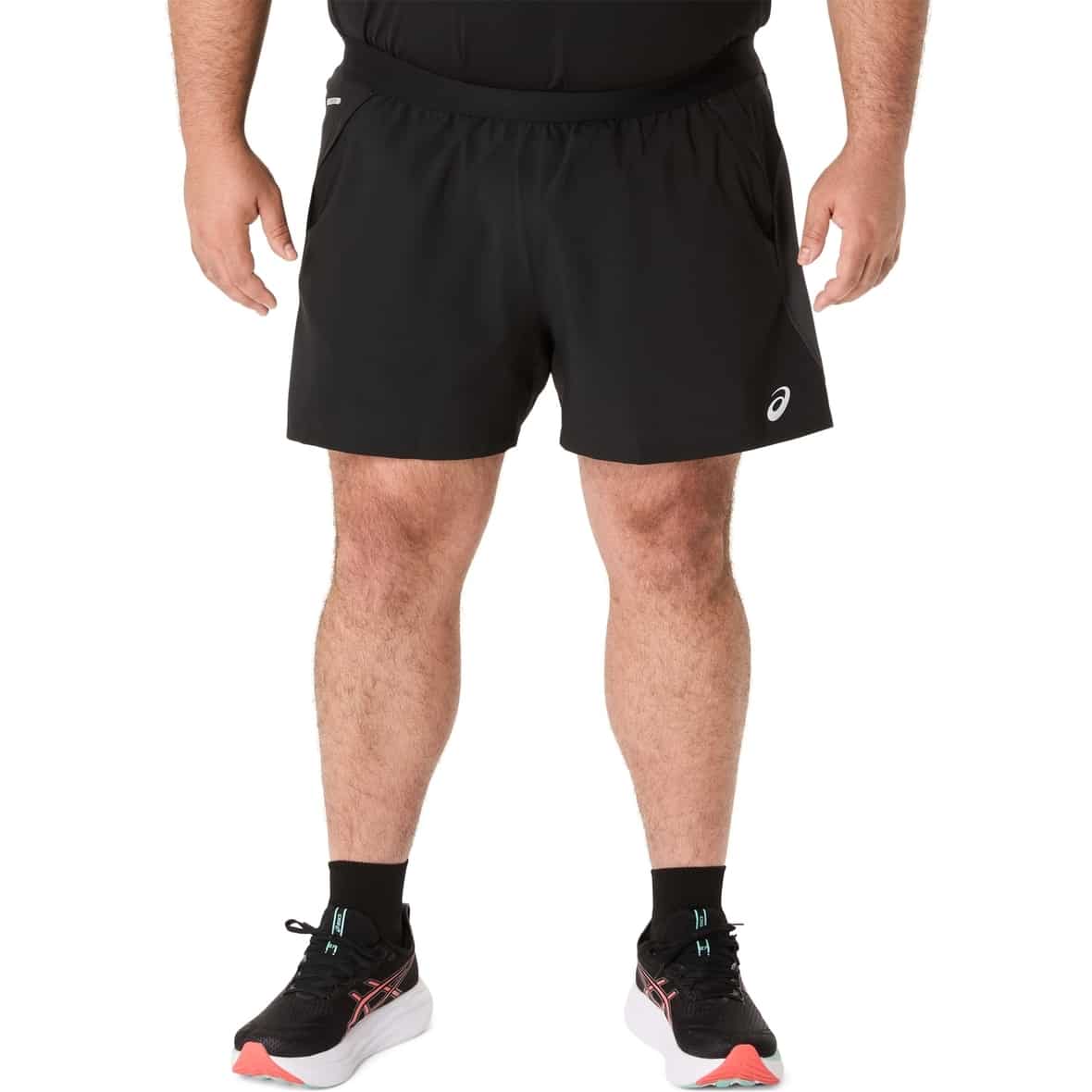 Road 5in Herren Laufshorts Schwarz_001__PERFORMANCE BLACK/GRAPHITE GRE | S