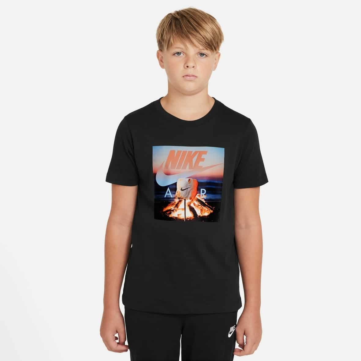 HQ3243 Nike Sportswear Big Kids' T- Schwarz_010__BLACK | XL