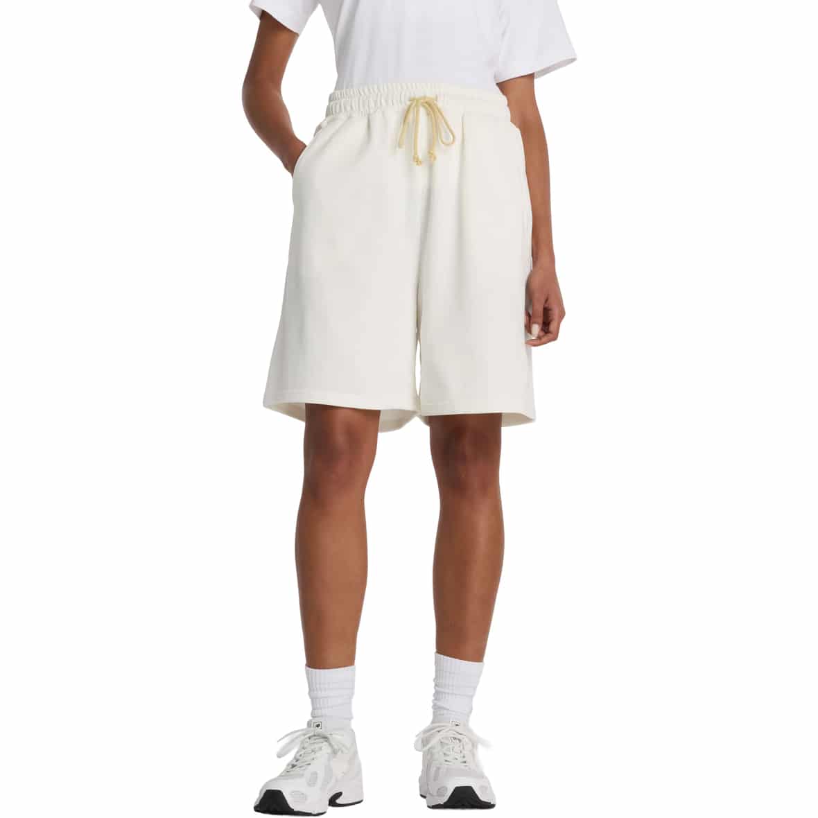 Coastal Fleece Bermuda  Damen Shorts Weiß_SST | L