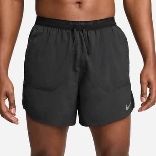 Nike Stride Dri-Fit Herren Laufshorts bei Sport Schuster München