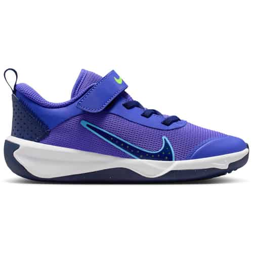 Nike Omni Multi-Court Kinder Freizeitschuhe bei Sport Schuster München