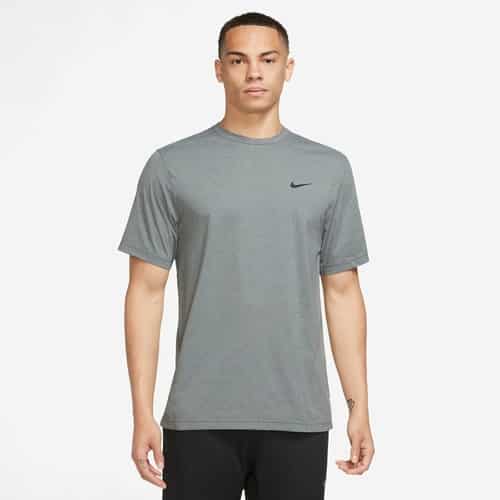 Nike Hyverse Dri-Fit Herren T-Shirt bei Sport Schuster München