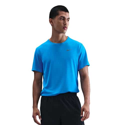 Nike Miler Dri-FIT UV Herren Laufshirt bei Sport Schuster München