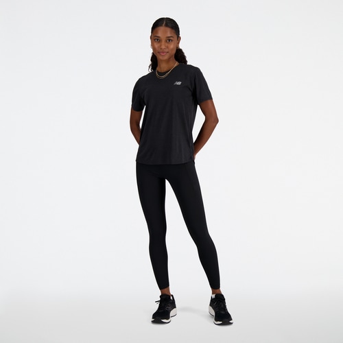 New Balance Athletics Damen Laufshirt bei Sport Schuster München