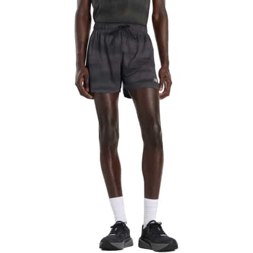 New Balance RC Printed 5" Herren Laufshorts bei Sport Schuster München