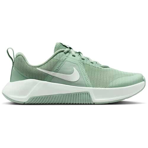 Nike MC Trainer 3 Damen Trainingsschuhe bei Sport Schuster München
