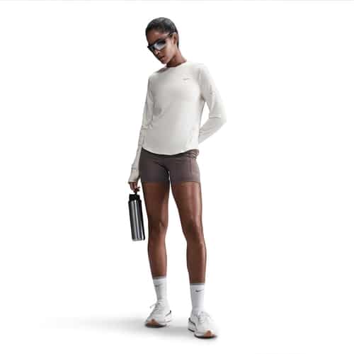 Nike Swift Dri-Fit Damen Laufshirt bei Sport Schuster München
