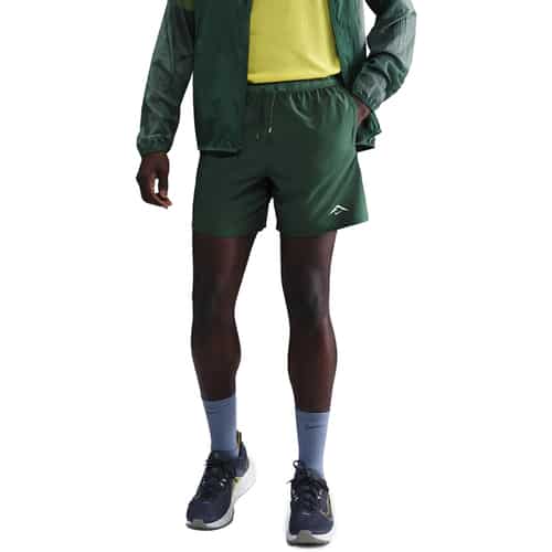 Nike Dri-Fit Trail 6in  Herren Laufshorts bei Sport Schuster München