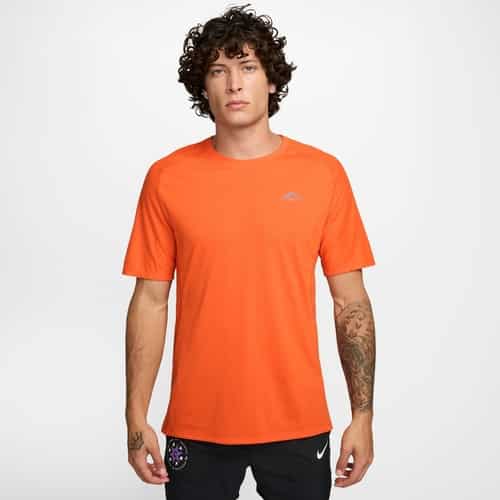 Nike Solar Chase Dri-FIT Herren Laufshirt bei Sport Schuster München