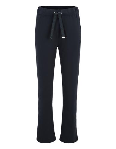 Joy Anastasia Hose bei Sport Schuster München