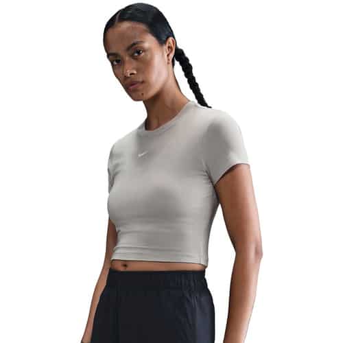 Nike Chill Knit Damen T-Shirt bei Sport Schuster München