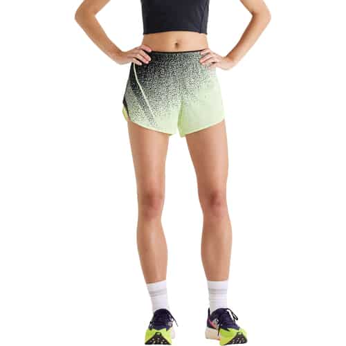 New Balance RC Ultra Light 3 Damen Laufshorts bei Sport Schuster München