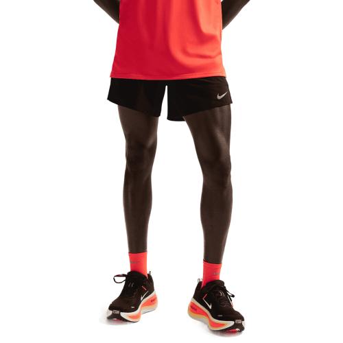 Nike Dri-Fit Stride 5inch Brief  Herren Laufshorts bei Sport Schuster München