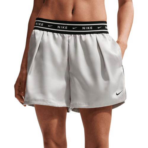 Nike Off Loos Woven STN  Damen Shorts bei Sport Schuster München