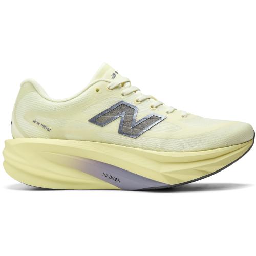 New Balance SuperComp Rebel V1  Damen Laufschuhe bei Sport Schuster München