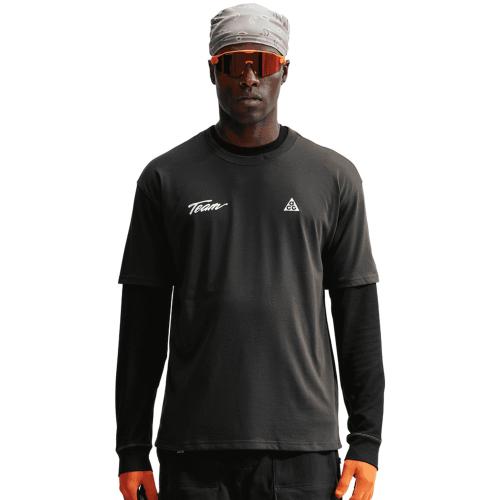 Nike ACG Dri-Fit Tee  Herren T-Shirt bei Sport Schuster München