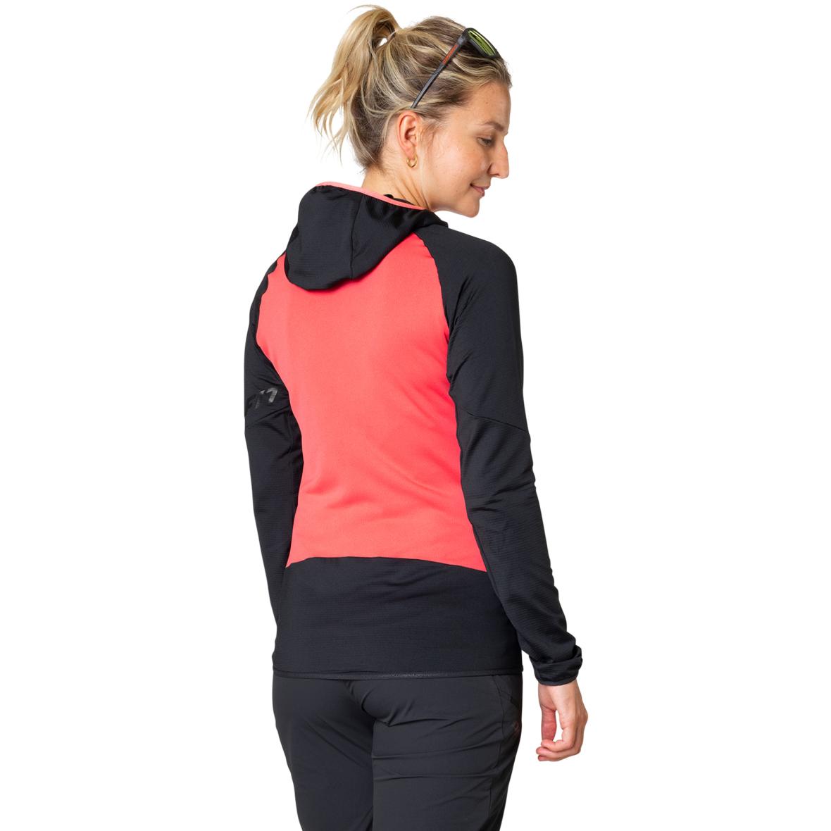 morepic-3