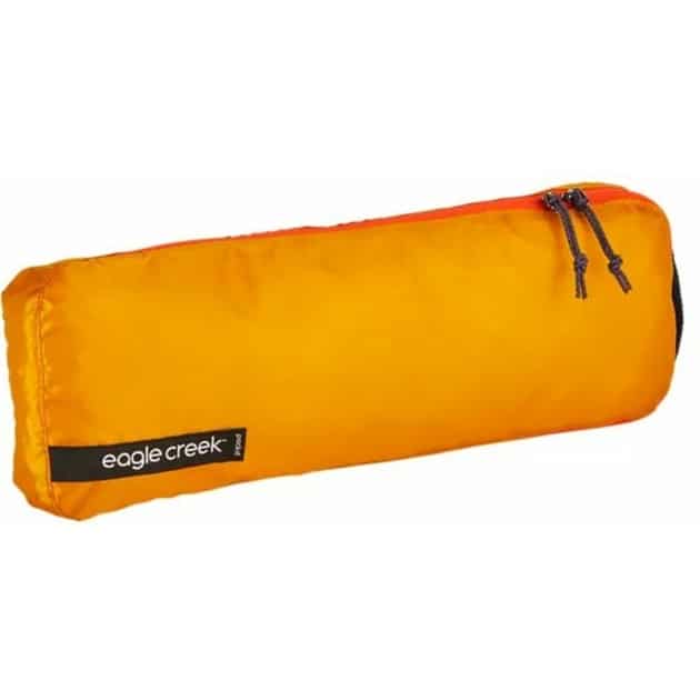 Eagle Creek Pack-It Isolate Slim Cube M bei Sport Schuster München