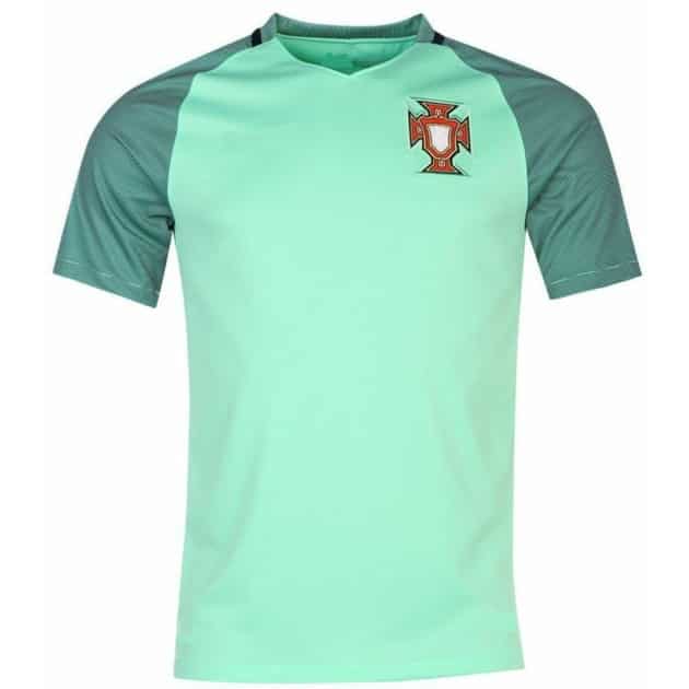 Nike Portugal Away Trikot bei Sport Schuster München