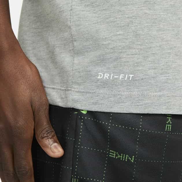 Nike M NK DB Tee Cant Fake It bei Sport Schuster München