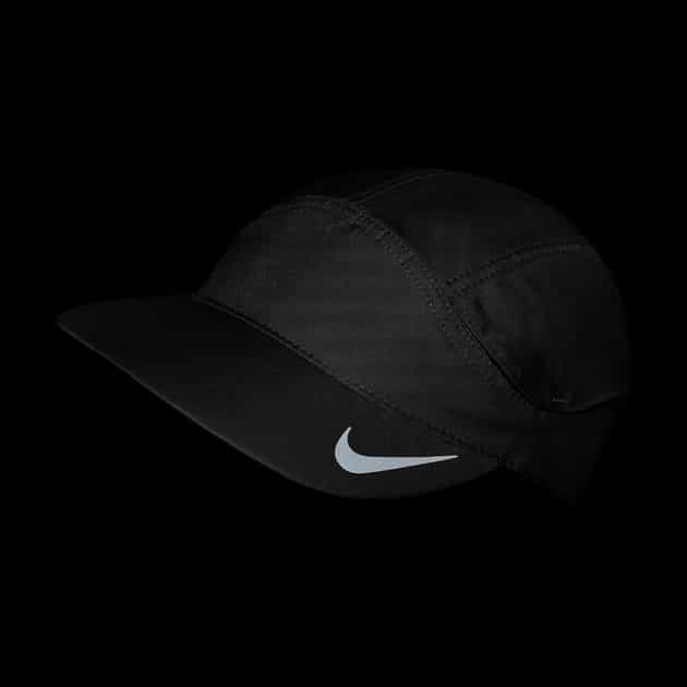 Nike U NK Dri-Fit Tailwind Fast Cap bei Sport Schuster München